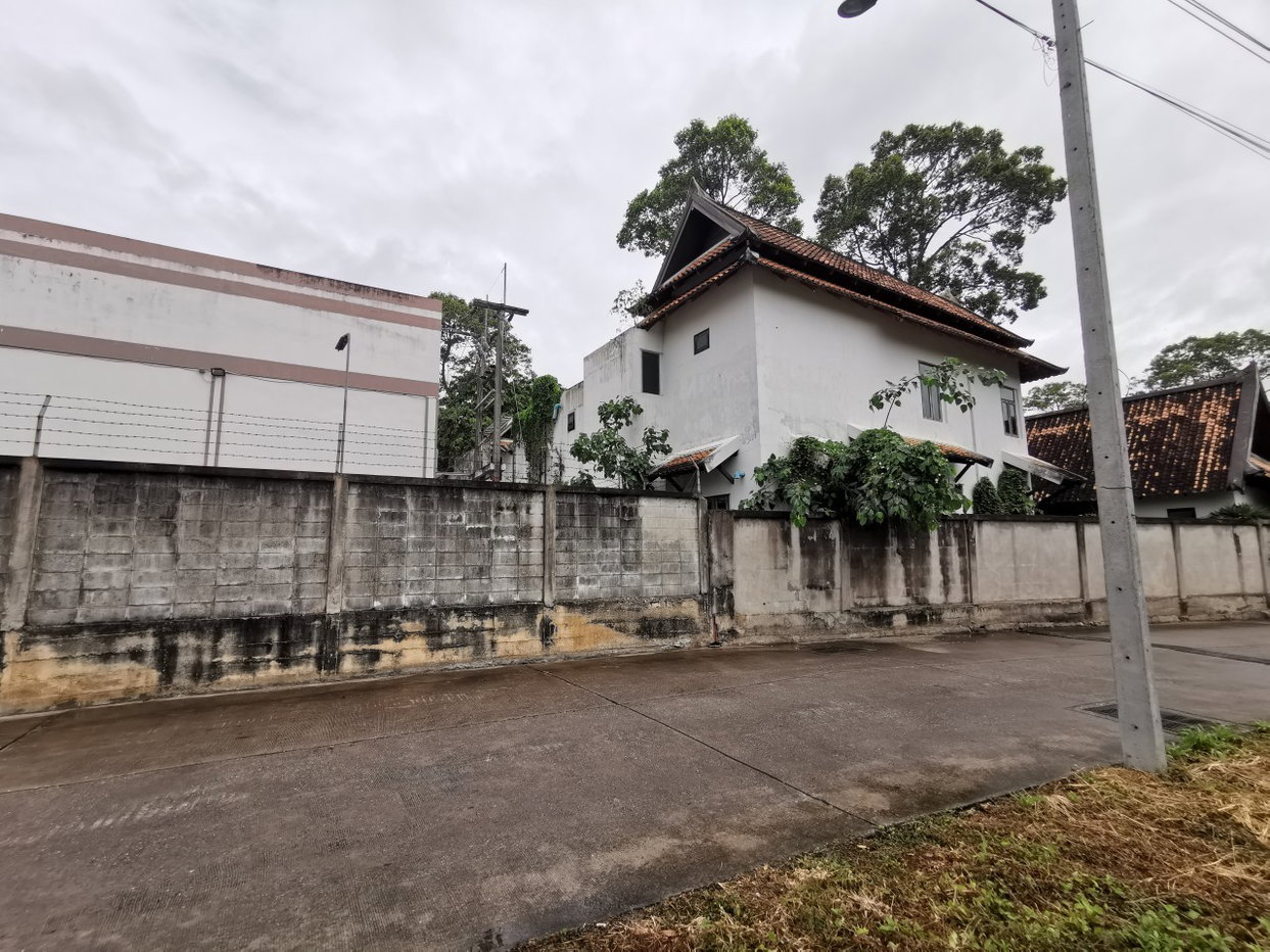 picture HOME 112.6 Sq.w. Bang Lamung Chonburi for 6.9M - 3/14