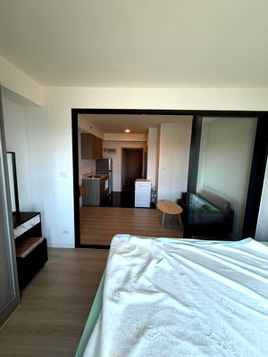 Condos for rent : Condo for rent A space Mega, next to Ikea