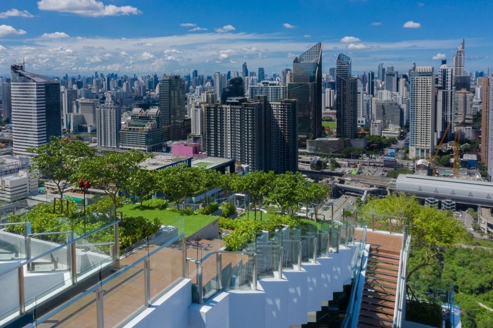 picture Condo for Rent: LIFE Asoke - Rama 9 - 13/17