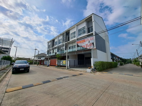 TOWN HOUSE 20.1 Sq.w. Ban Phaeo Samut Sakhon for 1.9M