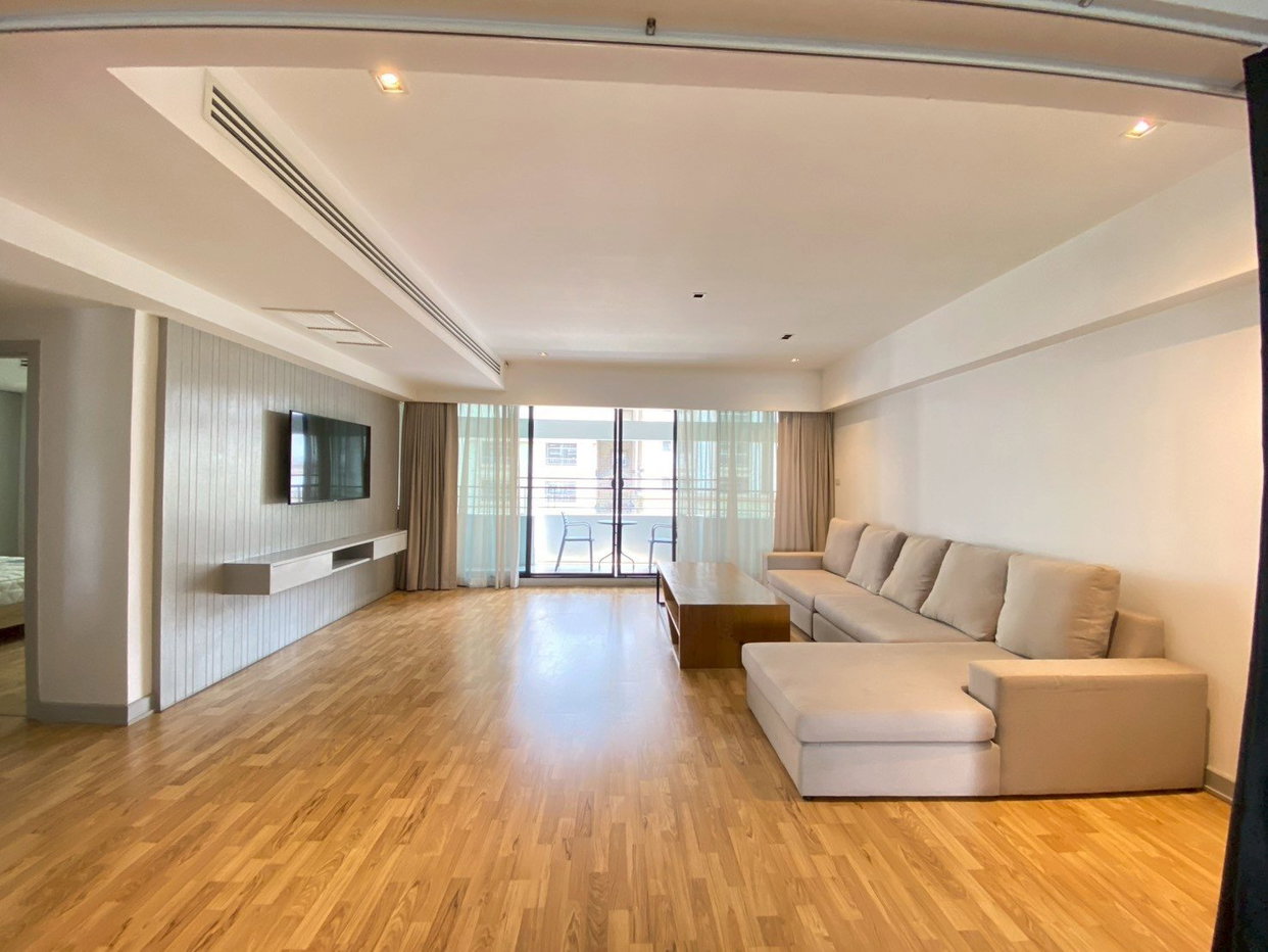 รูป LTH15277 – Spacious Condo Pet-Friendly for Rent Asoke | City Lifestyle Best Value | Near BTS Asoke | 100,000 THB | คอนโดให้เช่า อโศก ห้องใหญ่พิเศษ เลี้ยงสัตว์ได้ คุ้มค่า ใกล้ BTS อโศก - รูปที่ 4/4