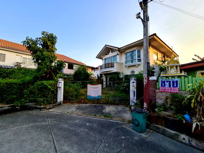 บ้านเดี่ยว สถาบันเทคโนโลยีนานาชาติสิรินธร (SIIT) มหาวิทยาลัยธรรมศาสตร์ : บ้านเดี่ยว 85 ตร.วา ศุภาลัย การ์เด้นวิลล์ ติวานนท์-ปทุมธานี เมืองปทุมธานี ปทุมธานี 3.5M
