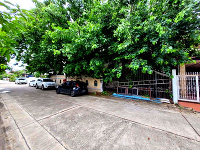 HOME 100 Sq.w. Bang Bua Thong Nonthaburi for 6.9M