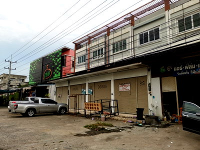 ขายอาคารพาณิชย์ : อาคารพาณิชย์ 20.2 ตร.วา พัฒนานิคม ลพบุรี พัฒนานิคม ลพบุรี 1.8M