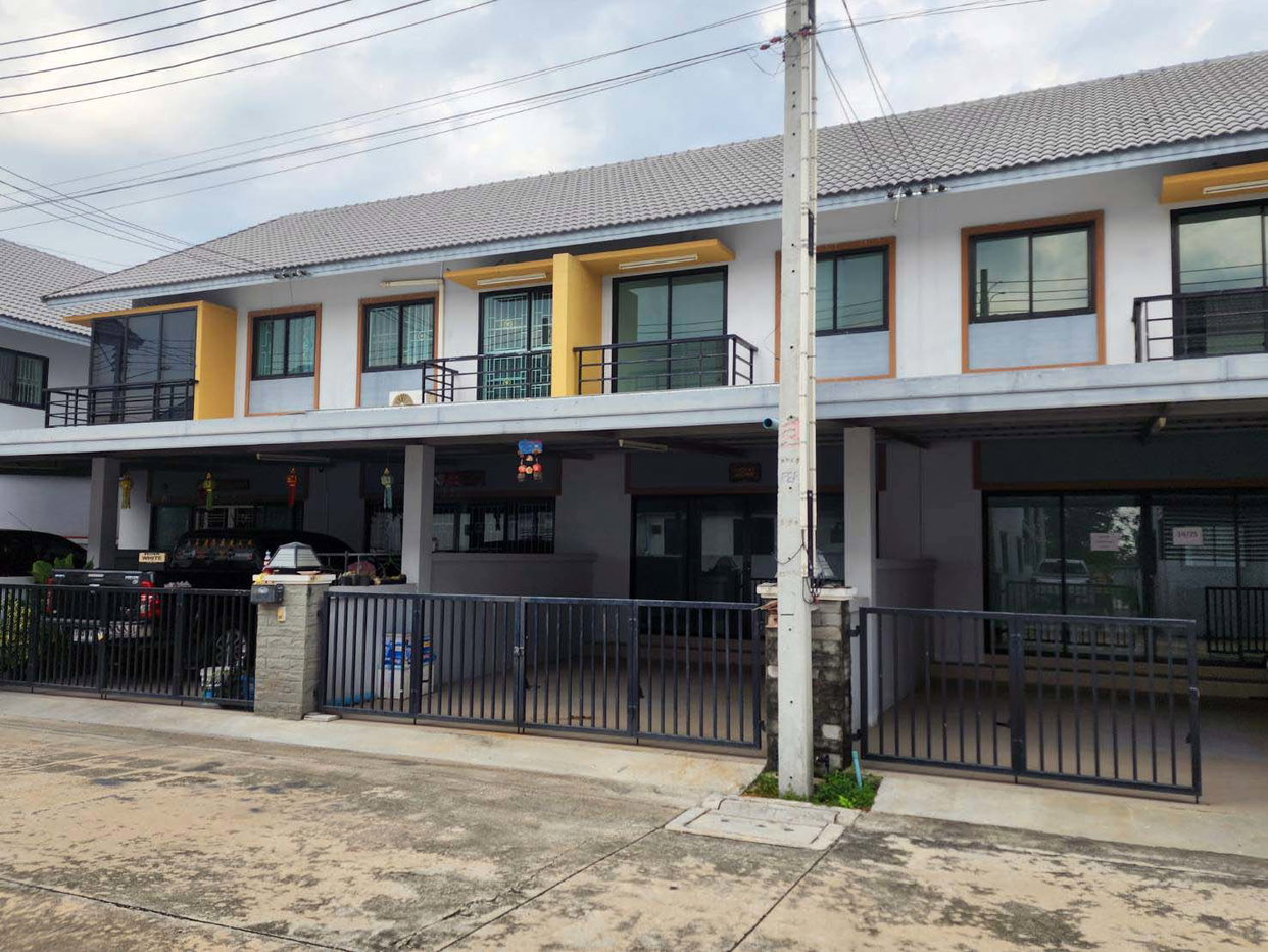 picture TOWN HOUSE 22.5 Sq.w. Phan Thong Chonburi for 2.1M - 1/9