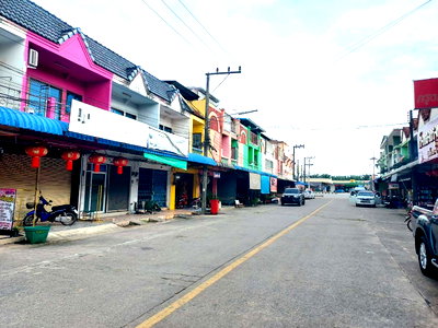 อาคารพาณิชย์ ชุมพร : อาคารพาณิชย์ 20 ตร.วา ละแมเมืองใหม่ ชุมพร ละแม ชุมพร 3.2M