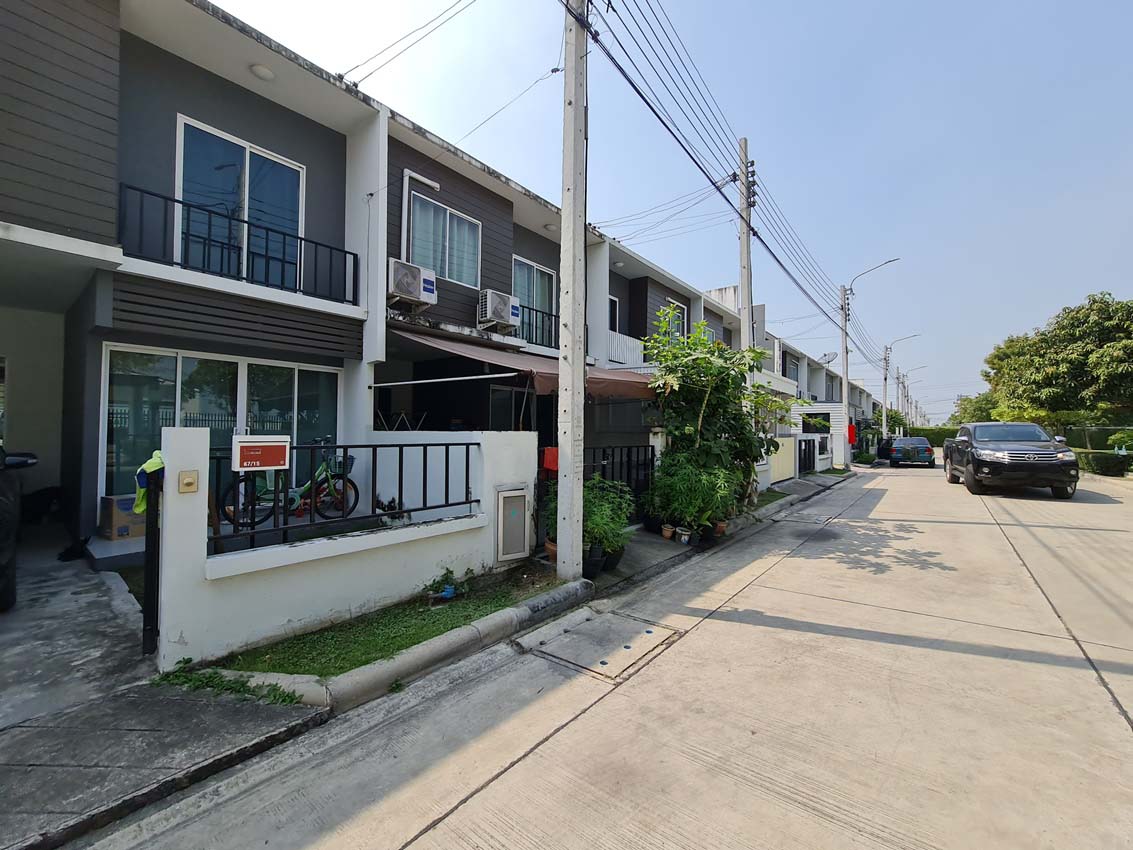 picture TOWN HOUSE 19.2 Sq.w. Sai Noi Nonthaburi for 1.7M - 2/2