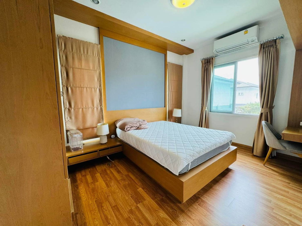 รูป ขายพูลวิลล่า 4 ห้องนอน 4 ห้องน้ำ โครงการแสนสราญ นอร์ทวิว หางดง-เชียงใหม่ เฟอร์นิเจอร์ครบพร้อมอยู่ (H440) T.0946511456 - รูปที่ 10/20