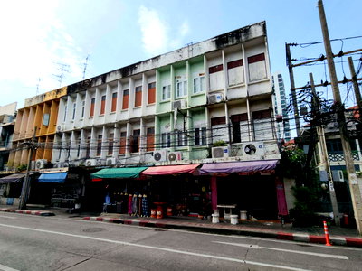 อาคารพาณิชย์ ถนนสีลม : อาคารพาณิชย์ 12.5 ตร.วา บางรัก บางรัก กรุงเทพมหานคร 9.9M