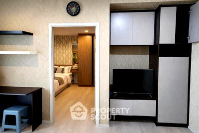 Condos for sale : 1-BR Condo At The Gallery Bearing, 400m to BTS Bearing (ID 2629564)
