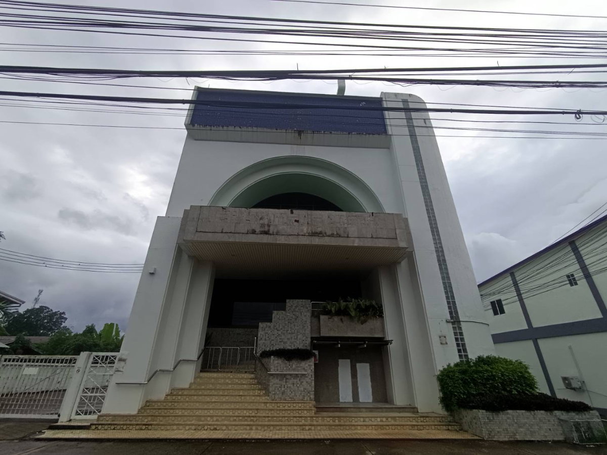 รูป อาคารสำนักงาน อ. วังชิ้น จ. แพร่ รหัสแฟ้ม : 68-00180 หรือ 31511-0001 - รูปที่ 1/15