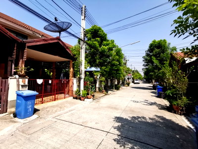 Townhouses for sale Chachoengsao : TOWN HOUSE 18 Sq.w. Muang Chachoengsao Chachoengsao for 1.4M