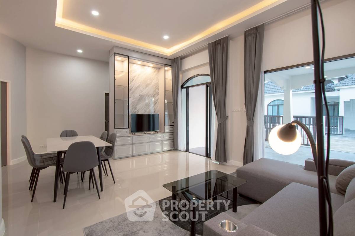รูป บ้าน 3-ห้องนอน ใกล้ พัทยาตะวันออก (ID 2868237) - รูปที่ 8/19