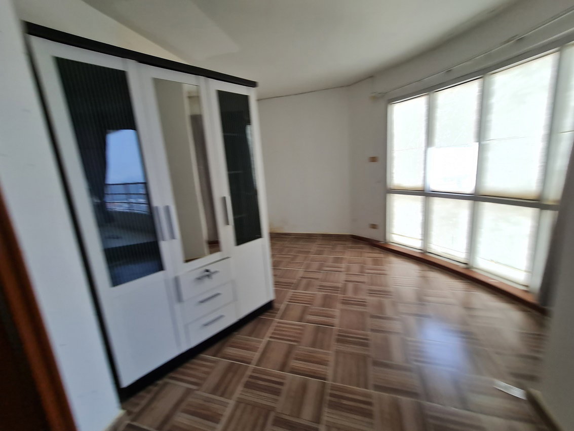 picture CONDO 243.55 Sq.m. Yan Nawa Bangkok for 8.7M - 1/6