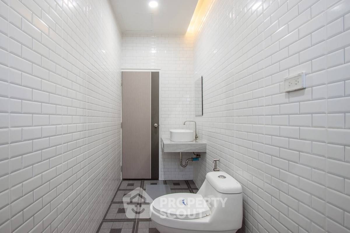 รูป บ้าน 3-ห้องนอน ใกล้ พัทยาตะวันออก (ID 2868237) - รูปที่ 19/19