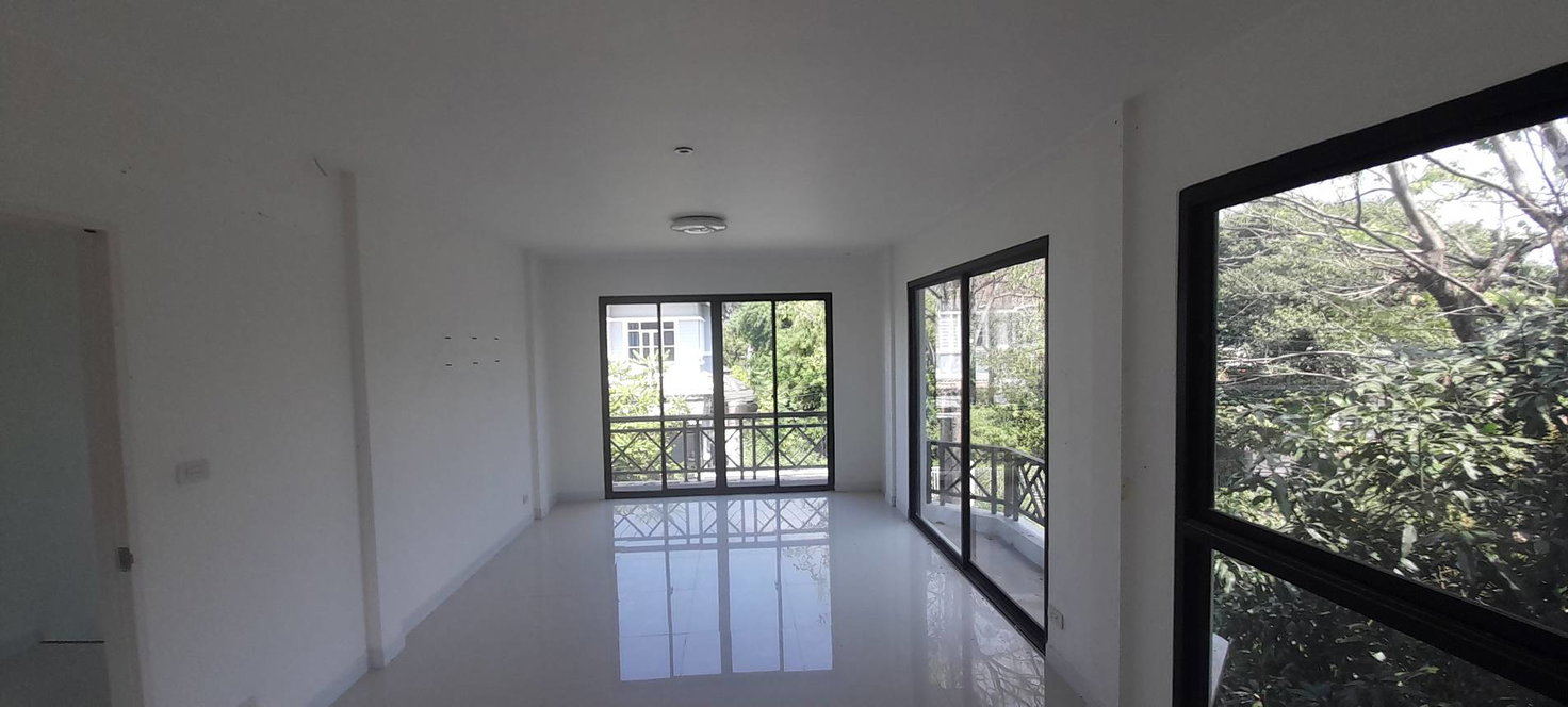 picture HOME 64 Sq.w. Bang Plee Samut Prakarn for 3.8M - 7/9