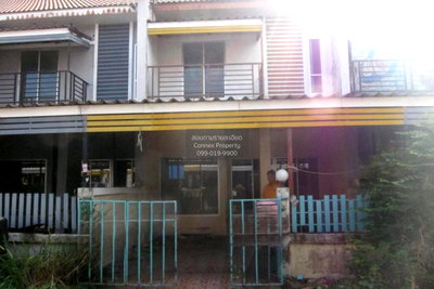 Townhouses for sale Si Racha Chonburi : For Sale Townhouse/Townhome  , Baan Suan Kasira , Bueng , Si Racha , Chon Buri , CX-107213 ✅ Live chat with us ADD LINE @connexproperty ✅
