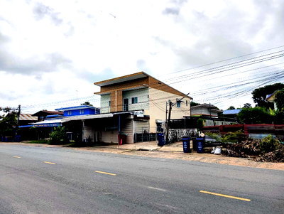 Shophouses for sale Kham Khuan Kaeo Yasothon : SHOP HOUSE 51 Sq.w. Kham Khuan Kaeo Yasothon for 2.3M