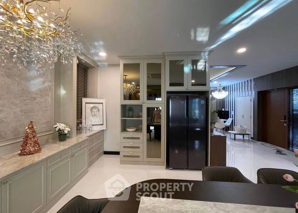 รูป บ้าน 5-ห้องนอน ที่ เดอะ ซิตี้ บางนา ใน บางแก้ว (ID 2868476) - รูปที่ 8/19