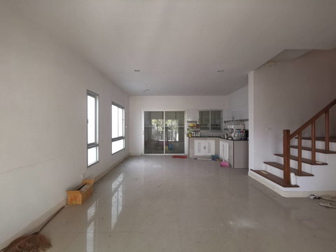 TOWN HOUSE 22.5 Sq.w. Khlong Sam Wa Bangkok for 2.2M