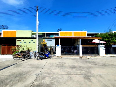 TOWN HOUSE 27 Sq.w. Pluak Daeng Rayong for 1.5M