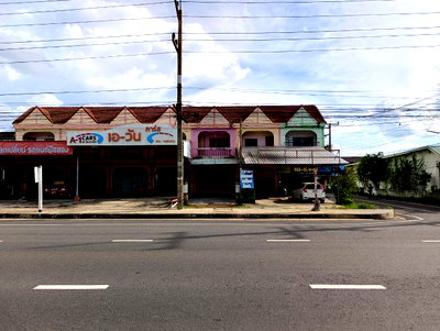 Shophouses for sale : SHOP HOUSE 22 Sq.w. Muang Ya Sothon Yasothon for 2.1M