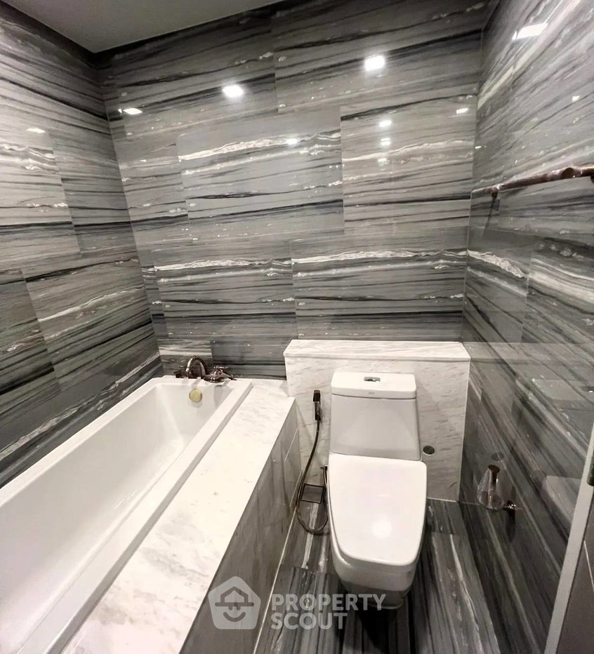 picture 2-BR Condo at Ashton Residence 41 near BTS Phrom Phong (ID 2866659) - 9/10