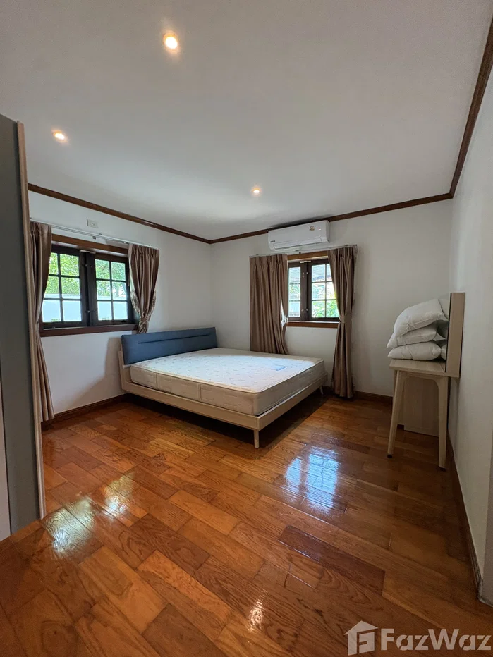 picture 5 Bedrooms Pool Villa For Rent 6242213 - 30/40