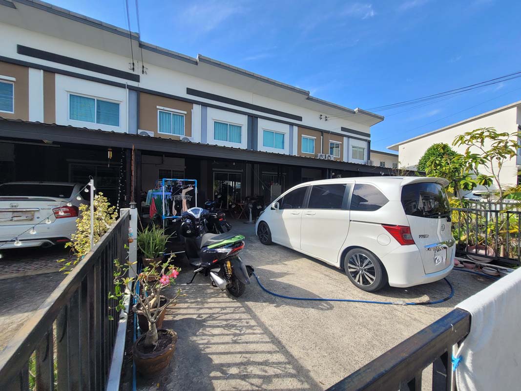 รูป ทาวน์เฮ้าส์ 29.5 ตร.วา ไลโอ บลิสซ์ (เทพารักษ์-ตำหรุ) บางพลี สมุทรปราการ 2.5M - รูปที่ 2/4