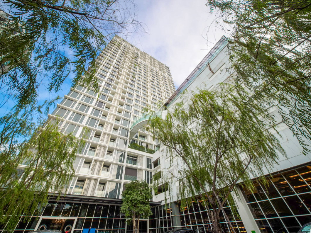 picture Corner Unit | High floor cozy two-bedroom at BTS Ekkamai - 17/18