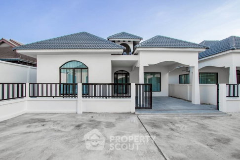 บ้าน 3-ห้องนอน ใกล้ พัทยาตะวันออก (ID 2868237)