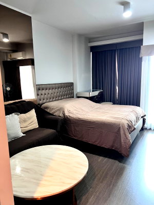 Condos for rent Phra Khanong Tai : [P-137356] For Rent: Ideo Sukhumvit 93. BTS Bang Chak. fully furnished with washing machine only 15,000 THB! Tel 085-592-2897 Line: @easythaihome