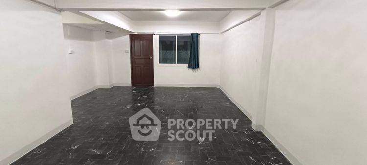 picture 2-BR Townhouse in Bang Talat (ID 2867956) - 6/10