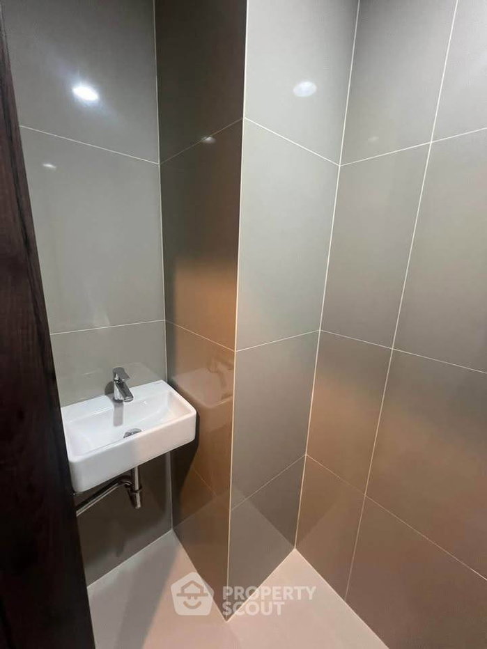รูป คอนโด 1-ห้องนอน ที่ เอ็กซ์ที ห้วยขวาง ใกล้ MRT ห้วยขวาง (ID 2857238) - รูปที่ 13/16