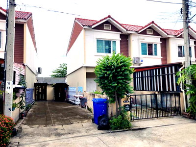 Townhouses for sale International Laboratories : TOWN HOUSE 16.5 Sq.w. Bang Sao Thong Samut Prakarn for 1.6M