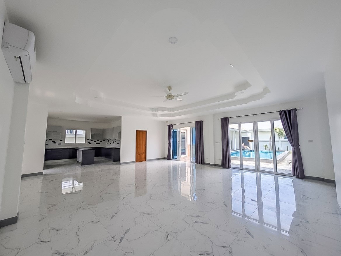 รูป Pool Villa for Sale Huay Yai East Pattaya - รูปที่ 4/19