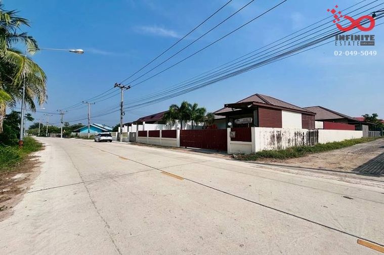 ขายพูลวิลล่า ชะอำ เพชรบุรี ปลาน้อยพูลวิลล่า 106 ตร.ว.ใกล้หาดชะอำ