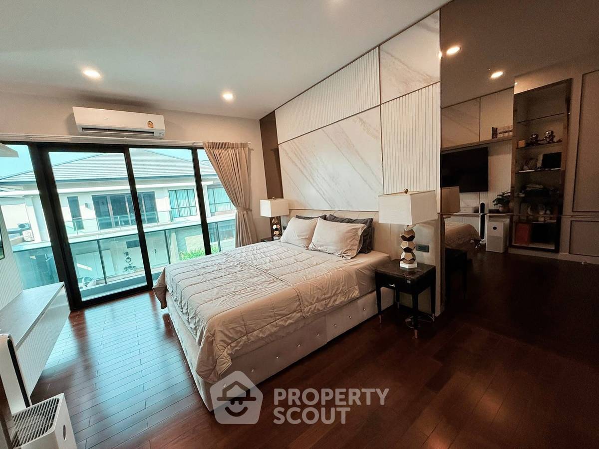 รูป บ้าน 4-ห้องนอน ที่ เดอะ ซิตี้ เอกมัย - ลาดพร้าว ใน พลับพลา (ID 2867187) - รูปที่ 12/19