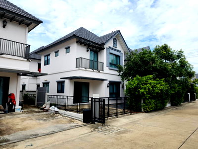 Houses for sale : HOME 36.4 Sq.w. Muang Pathum Thani Pathumthani for 3.9M
