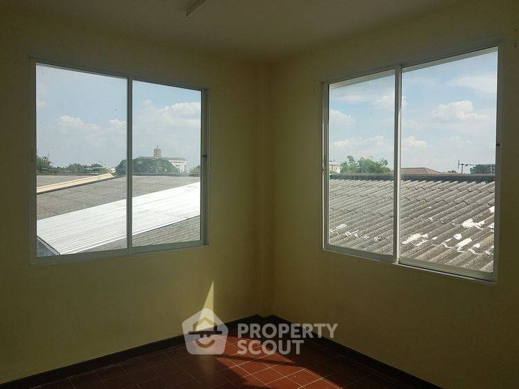 รูป บ้าน 5-ห้องนอน ใน จันทรเกษม (ID 2849700) - รูปที่ 9/10