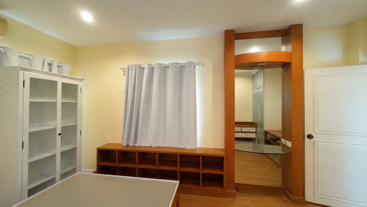picture Baan Suan Phutthamonthon Sai 1, detached corner unit, fully furnished, ready to move in. - 25/34