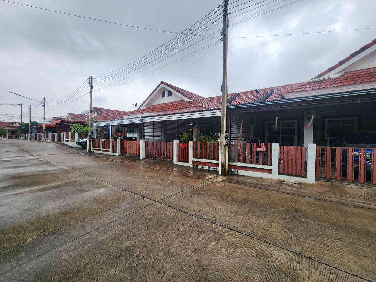 รูป ทาวน์เฮ้าส์ 24 ตร.วา บุญรักษาวิลล์ 2 ศรีราชา ศรีราชา ชลบุรี 1.5M - รูปที่ 1/1