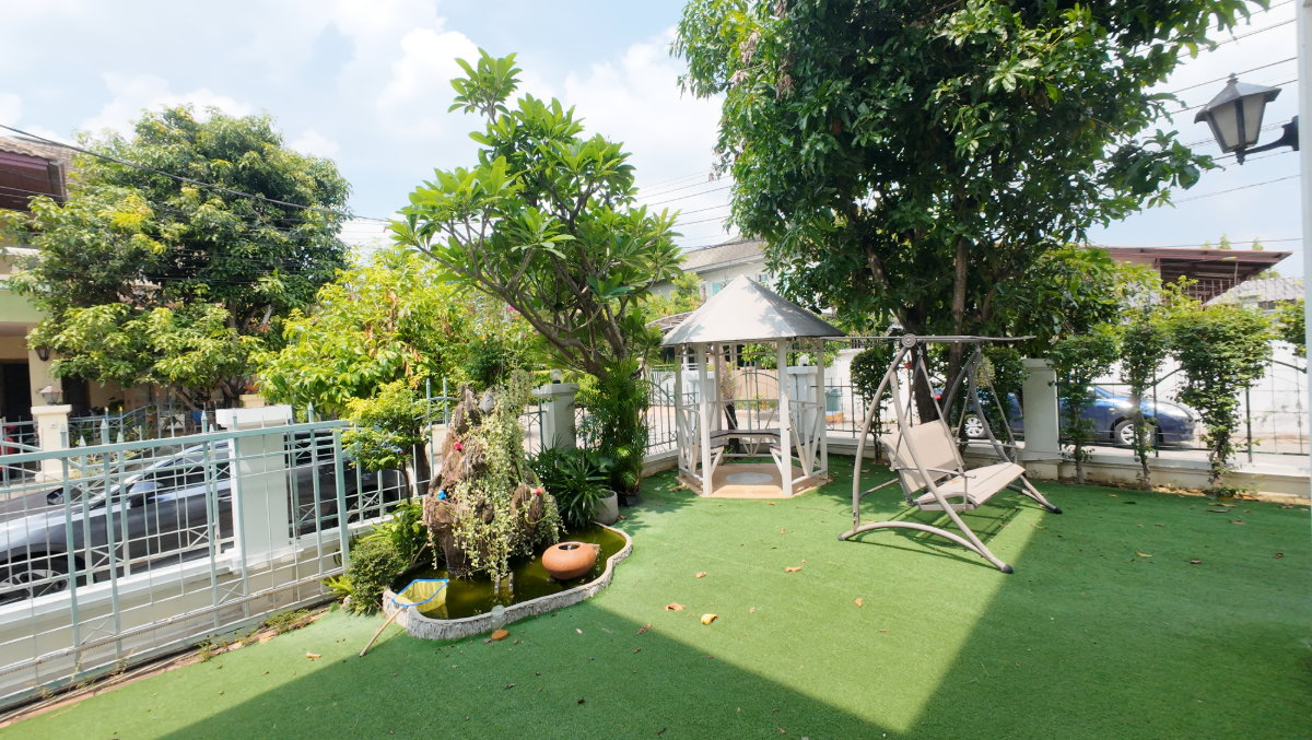 picture Baan Suan Phutthamonthon Sai 1, detached corner unit, fully furnished, ready to move in. - 5/34