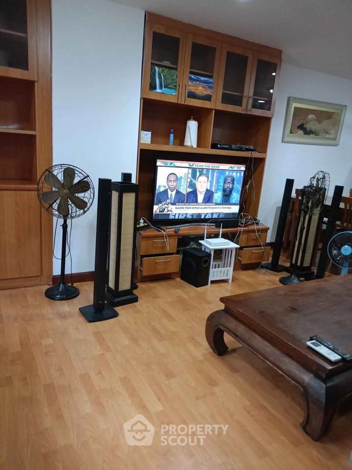 รูป คอนโด 2-ห้องนอน ที่ รีเจ้นท์ รอยัล เพลส 1 คอนโดมิเนียม ใกล้ BTS ราชดำริ (ID 2540921) - รูปที่ 2/5