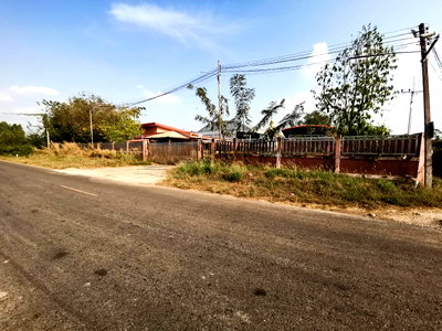 Houses for sale Chachoengsao : HOME 804 Sq.w. Phanom Sarakham Chachoengsao for 6.6M