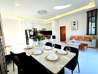 บ้านเดี่ยว ถนนห้วยใหญ่ : House for Sale Huai Yai Pattaya Spacious Family Home