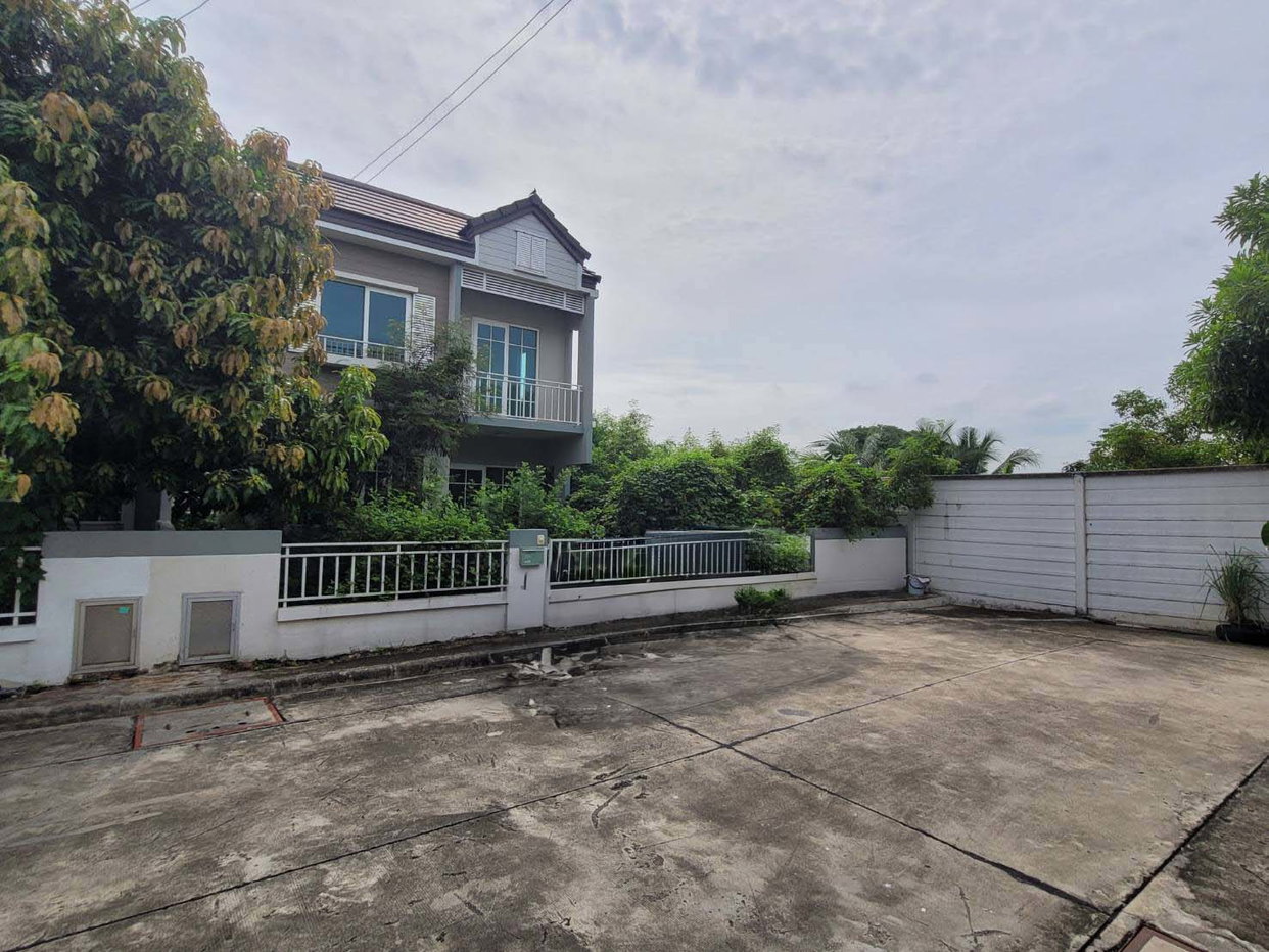 picture TOWN HOUSE 45.8 Sq.w. Sai Noi Nonthaburi for 2.9M - 2/2