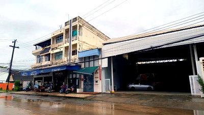 Shophouses for sale Nong Bua Market, Udon Thani : SHOP HOUSE 18.3 Sq.w. Muang Udon Thani Udon Thani for 5.1M