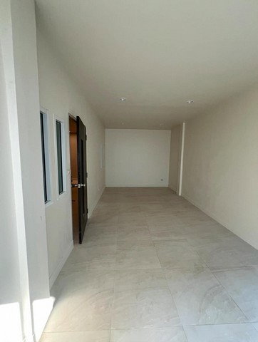 รูป HR3438 FOR RENT] Home Office 4 ชั้น ทำเลทองพระราม 9 ซอย 7 ใกล้ MRT สถานีพระราม 9 (เดินเพียง 5 นาที)  - รูปที่ 11/13