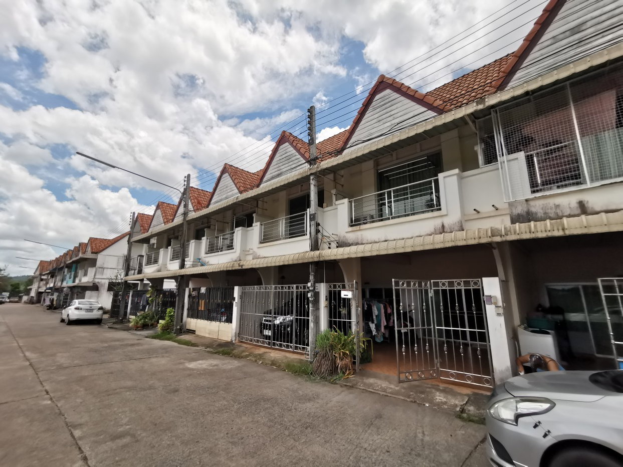 รูป ทาวน์เฮ้าส์ 17.5 ตร.วา เจริญศิลป์ สุราษฎร์ธานี เมืองสุราษฎร์ธานี สุราษฎร์ธานี 1.3M - รูปที่ 2/3